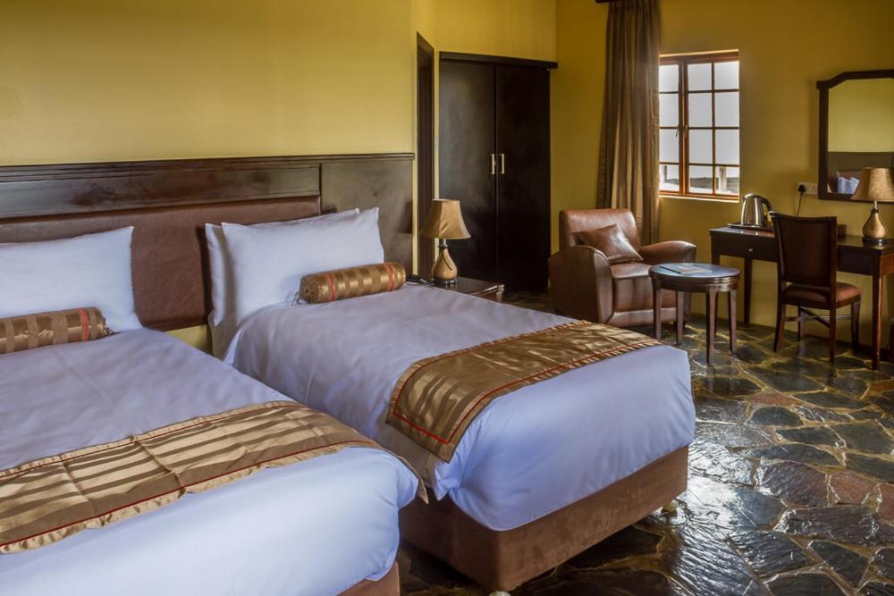 Big Valley Game Lodge Lobatse Екстер'єр фото