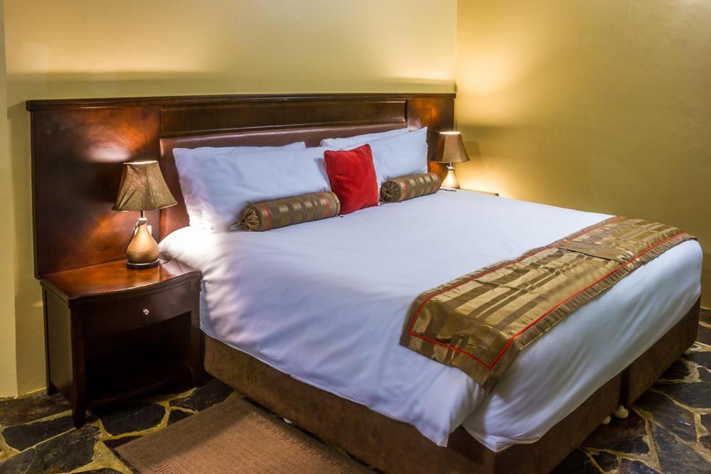 Big Valley Game Lodge Lobatse Екстер'єр фото