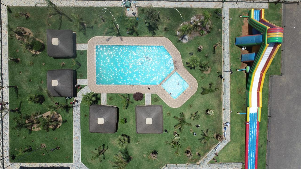 Big Valley Game Lodge Lobatse Екстер'єр фото