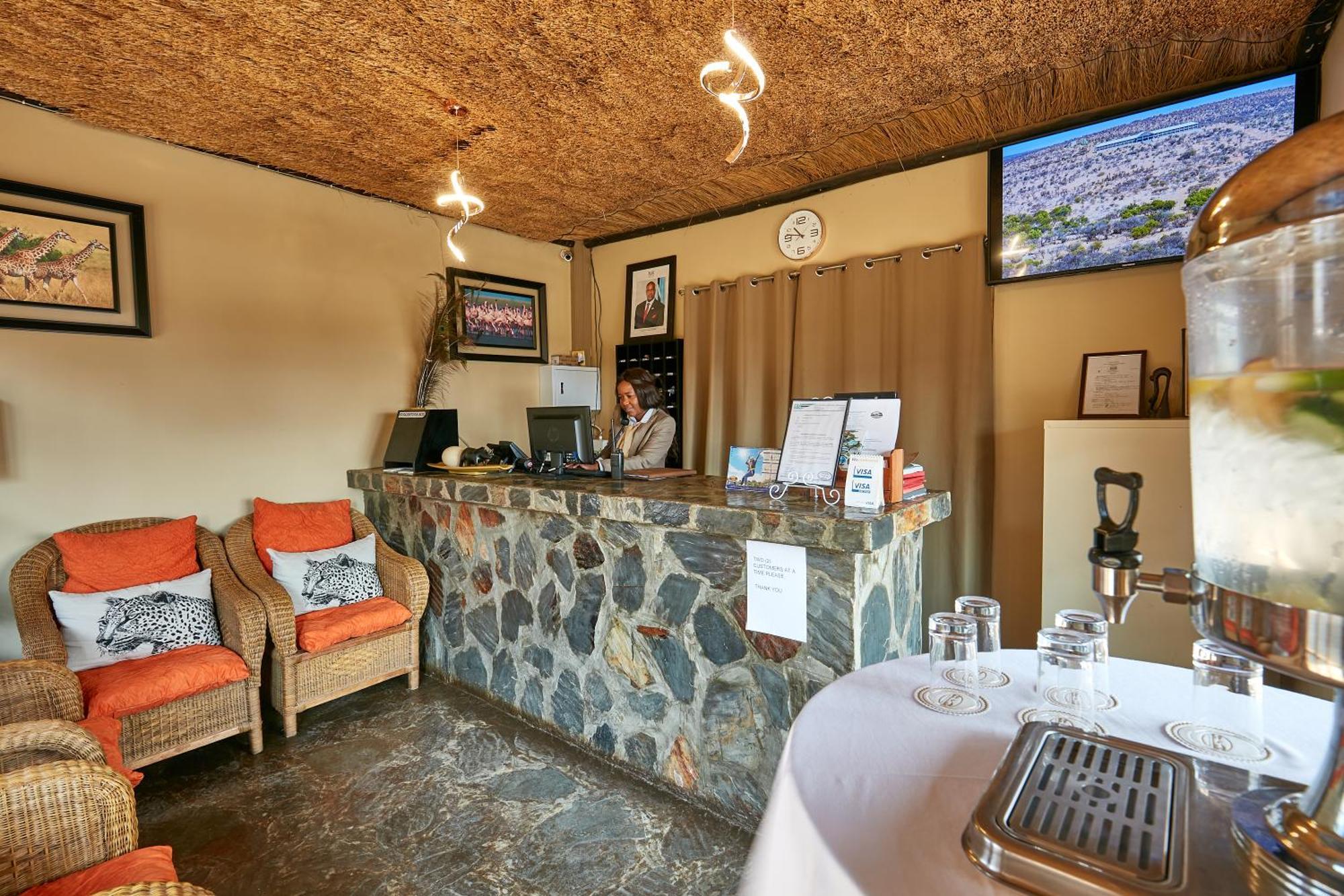 Big Valley Game Lodge Lobatse Екстер'єр фото
